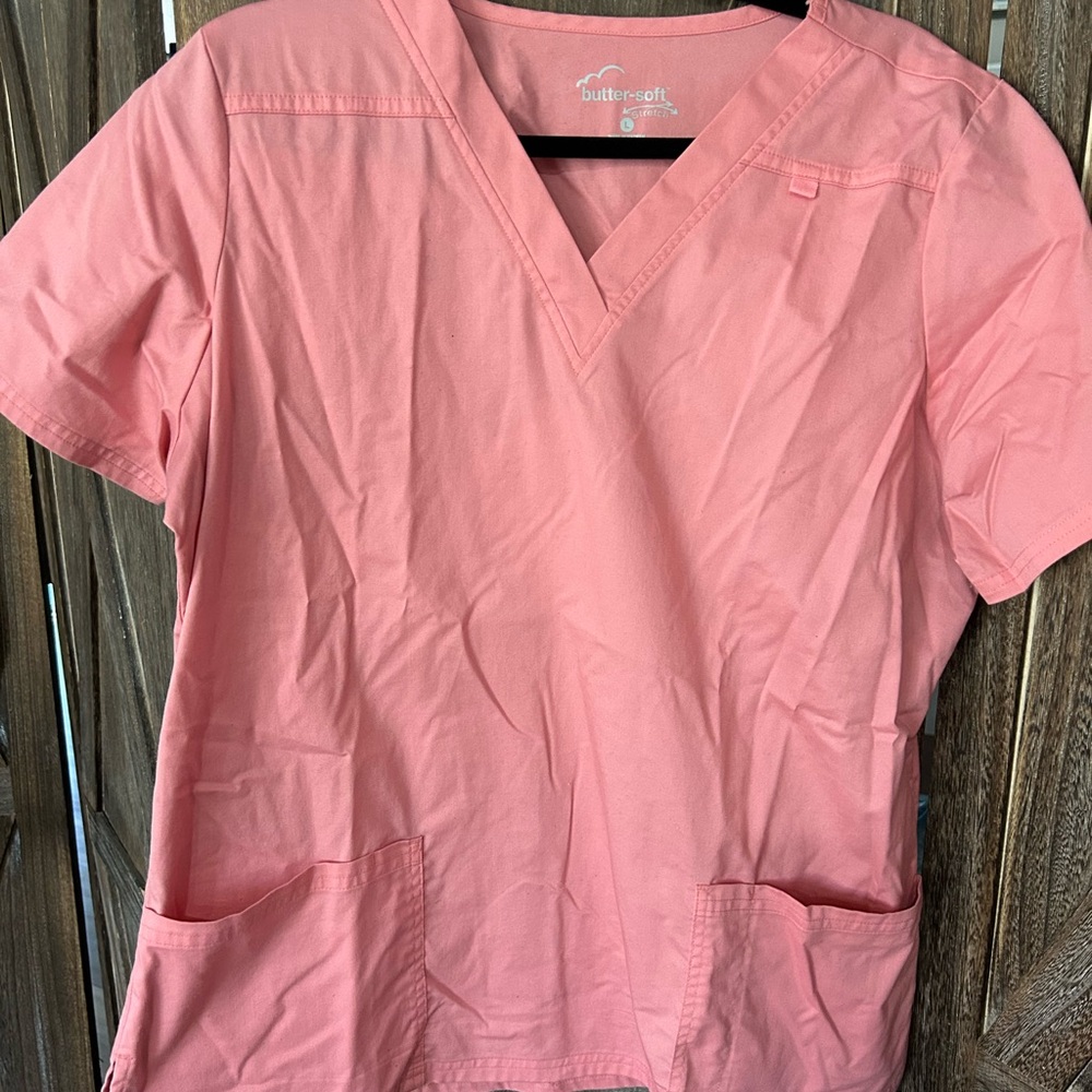 Uniform Advantage Pink Short Sleeve Scrub Top